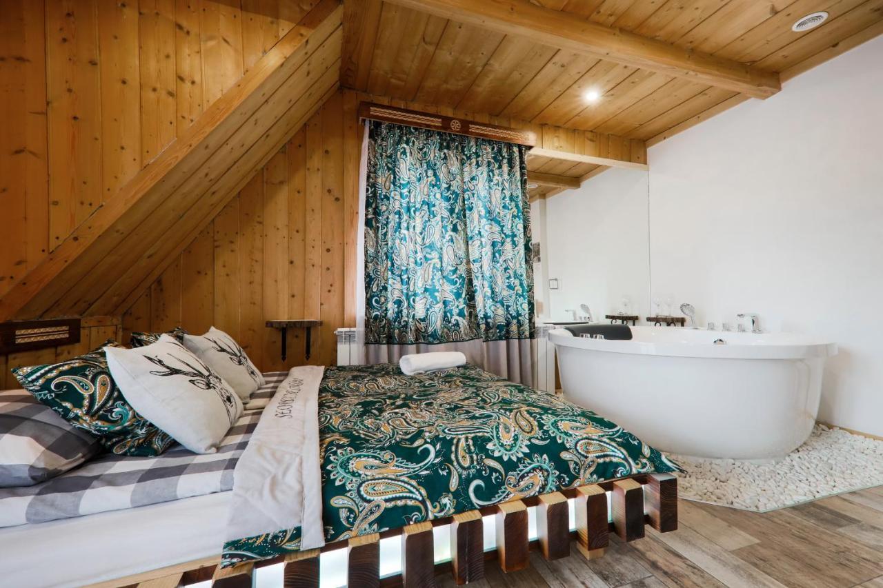 GÓRALSKA VILLA APARTAMENTY Z JACUZZI & HOME SPA & Zakopane Poronin Esterno foto