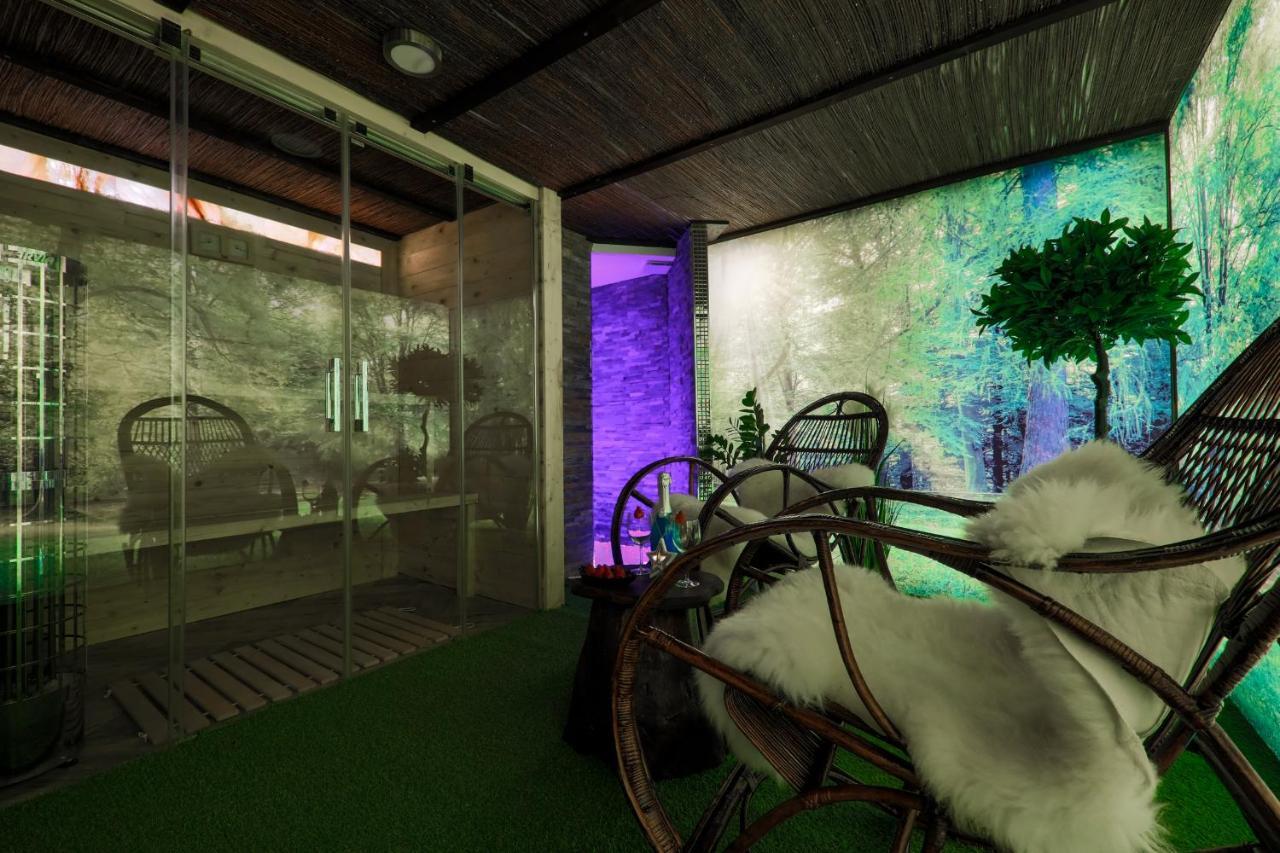 GÓRALSKA VILLA APARTAMENTY Z JACUZZI & HOME SPA & Zakopane Poronin Esterno foto