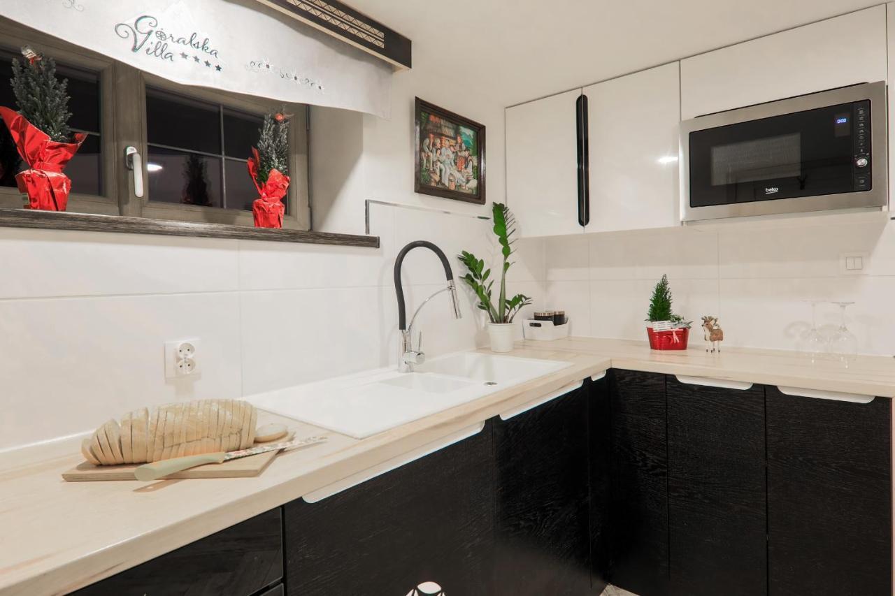 GÓRALSKA VILLA APARTAMENTY Z JACUZZI & HOME SPA & Zakopane Poronin Esterno foto